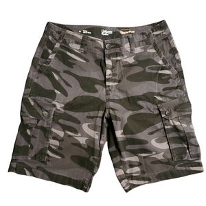 Urban Pipeline Superflex Men's Black and Gray Cargo shorts size 36